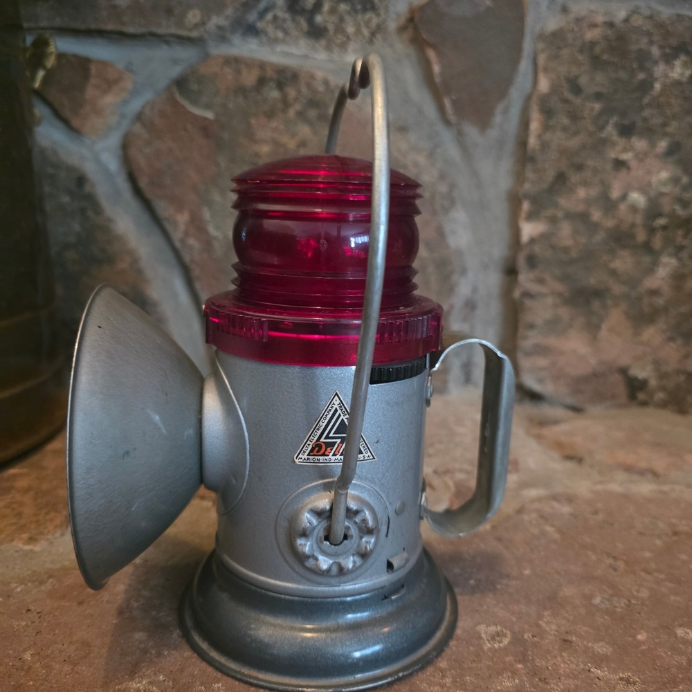 Vintage Delta Electric Co Silver Lantern Red Top Lens Flashlight Marion Indiana